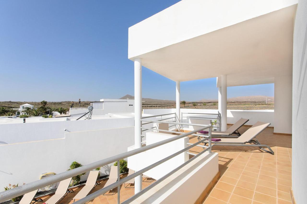 Las Perseidas Costa Teguise Exterior photo